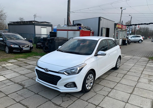 Hyundai i20 cena 41900 przebieg: 50000, rok produkcji 2019 z Lubaczów małe 154